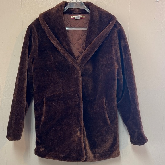 Elegant Chocolate Brown Teddy Jacket - Picture 1 of 4